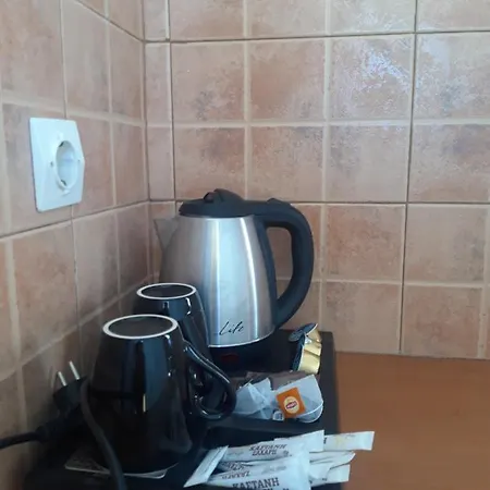 Aiolos Bed & Breakfast *